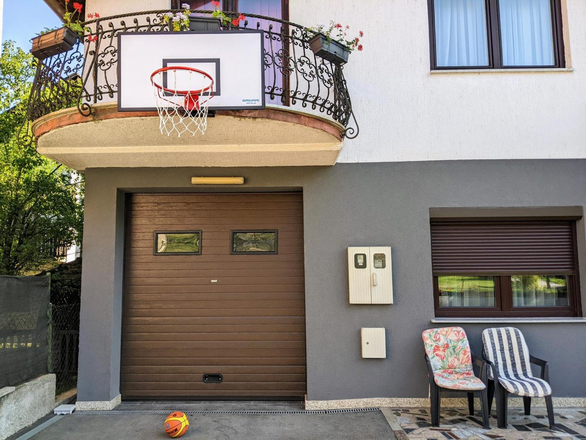 Apartmani Hrastik Bihać Eksteriør billede